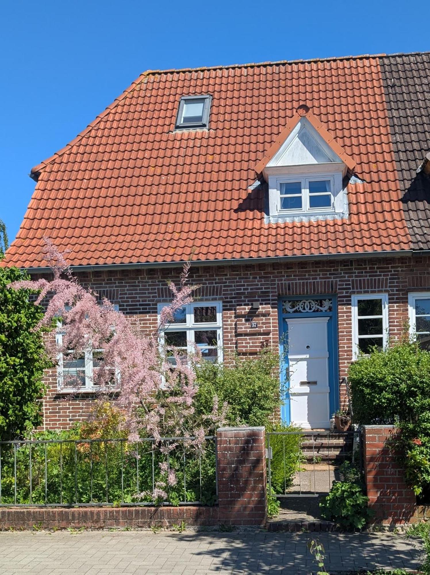 Zimmer Mit Gartenblick Schleswig Luaran gambar